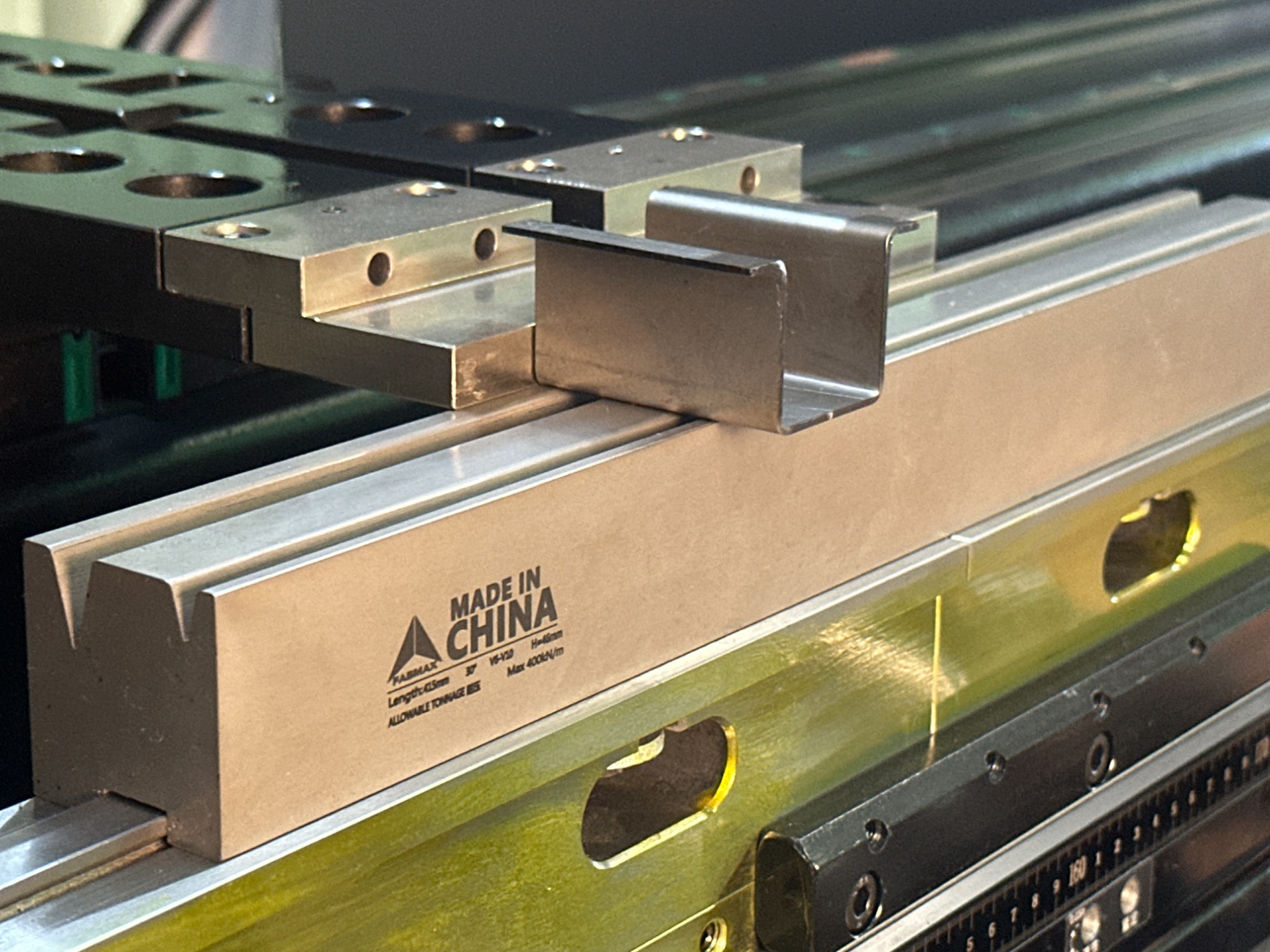 Top 5 Reasons to Choose Us as Your Press Brake Too...